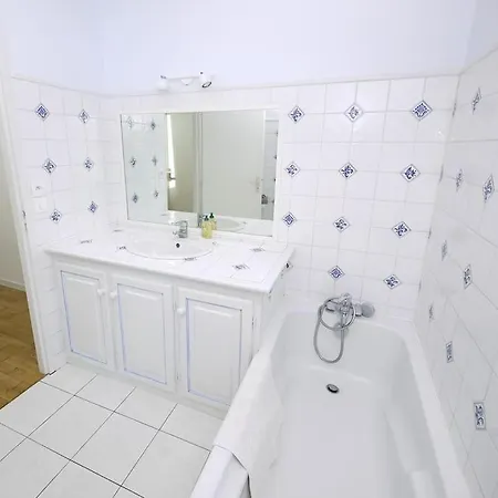 Semesterbostad Maison Dans L'entre-deux-mers